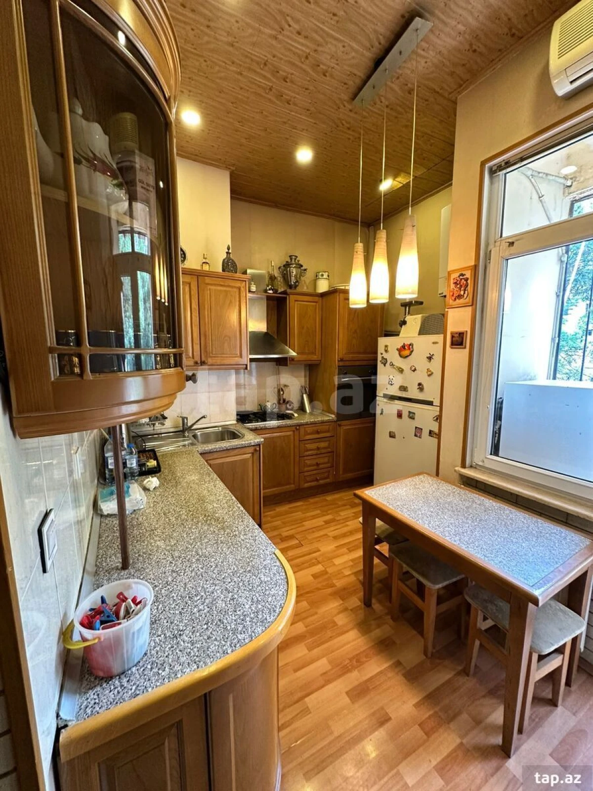 Satılır 3 otaqlı mənzil 100 m²