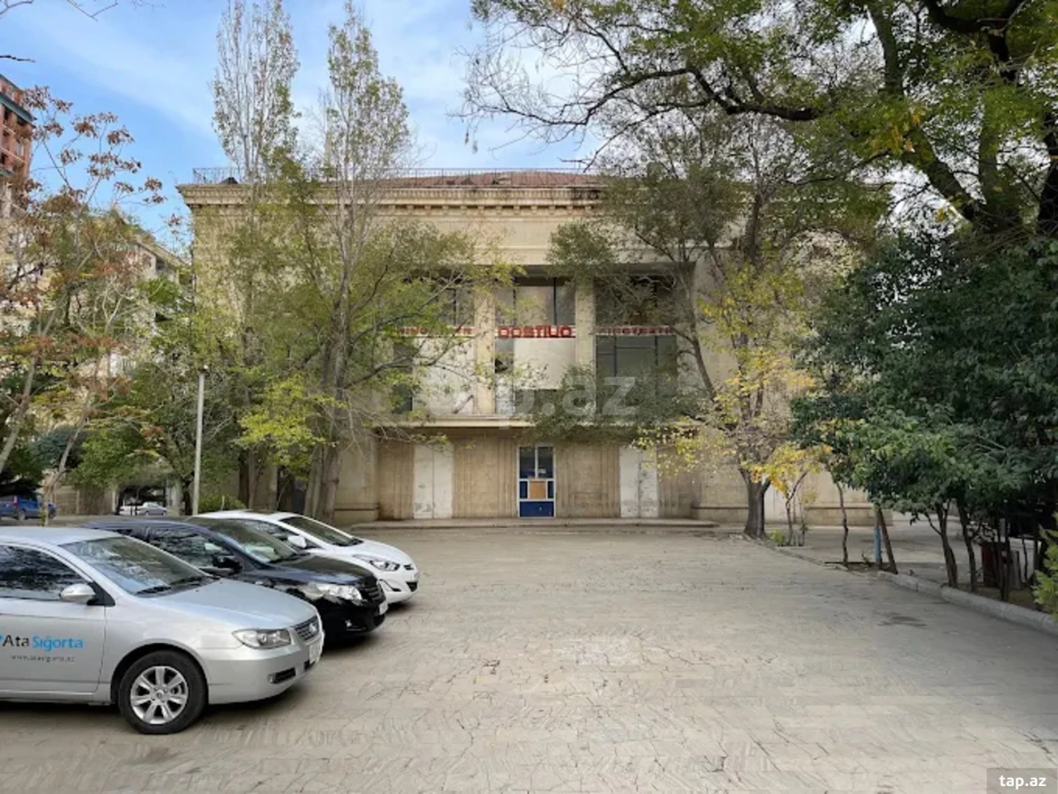 Satılır 3 otaqlı mənzil 100 m²