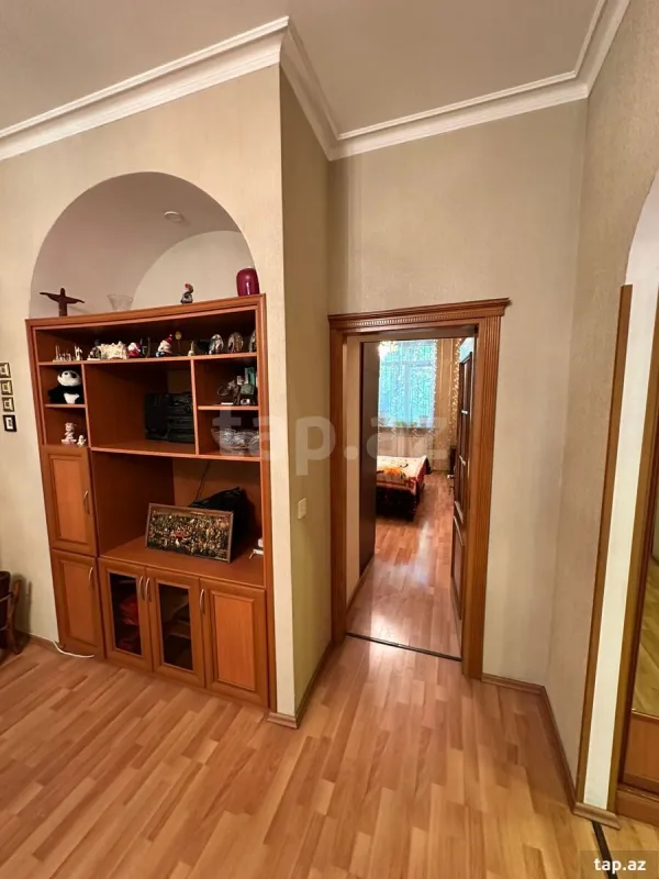Satılır 3 otaqlı mənzil 100 m²