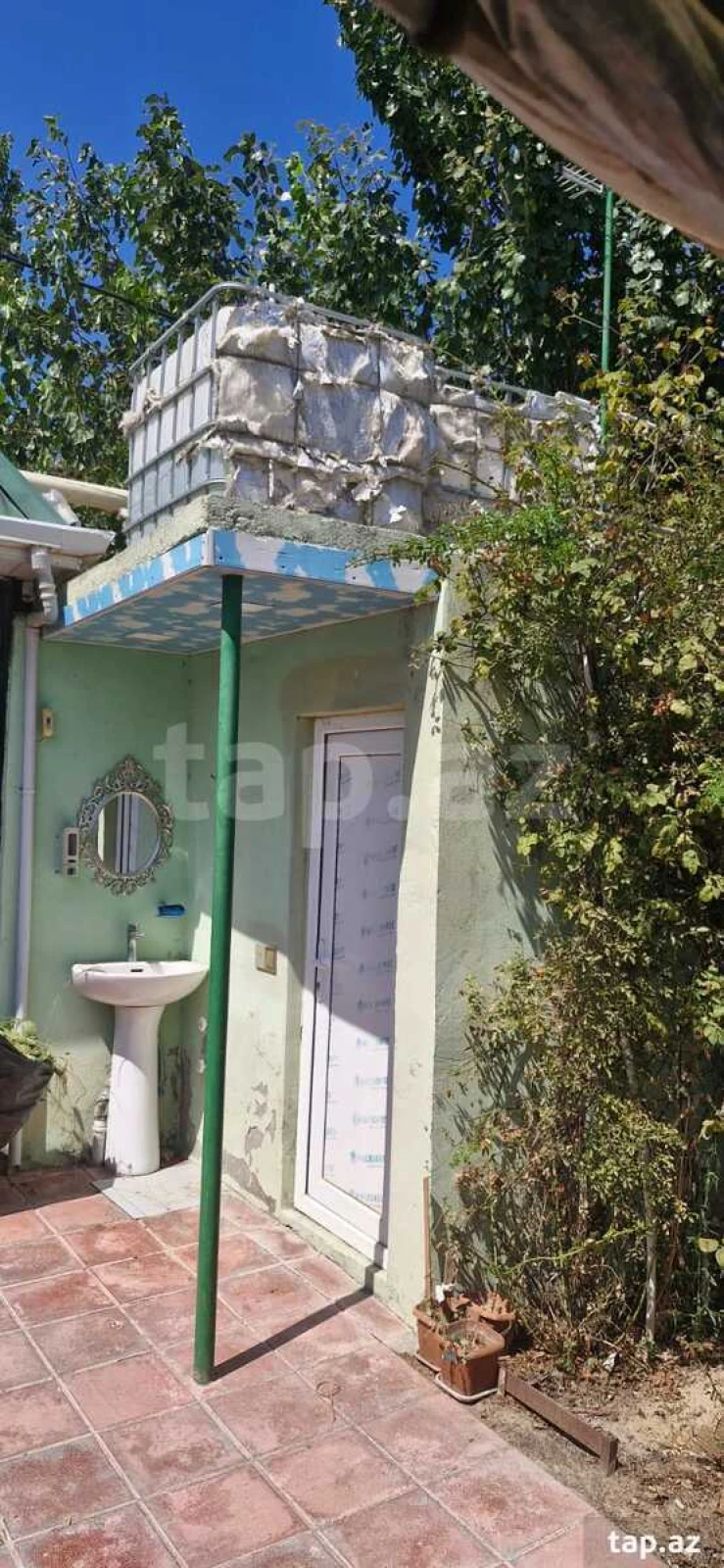 Satılır 3 otaqlı həyət evi