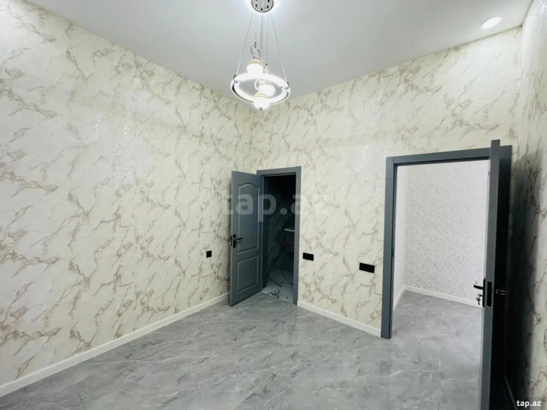 Satılır 4 otaqlı həyət evi