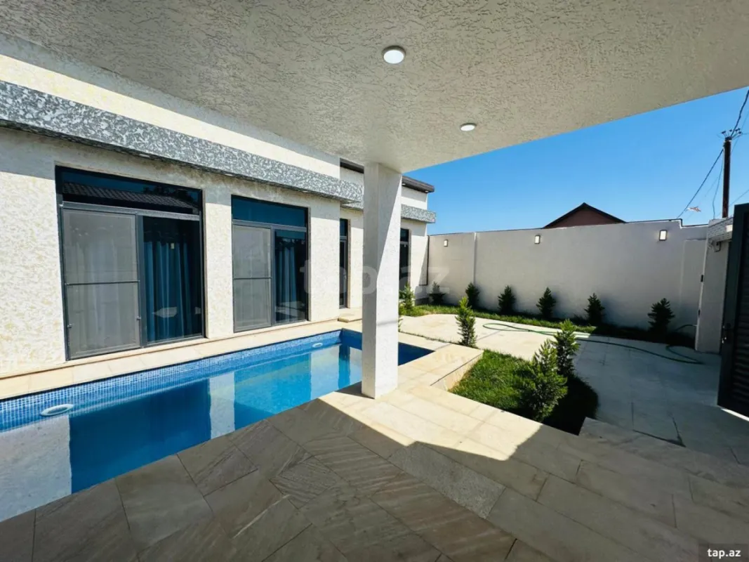 Satılır 4 otaqlı həyət evi