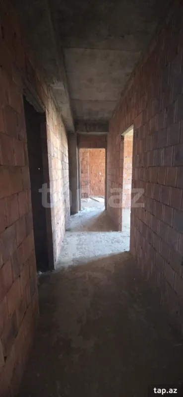 Satılır 3 otaqlı yeni tikili 89 m²