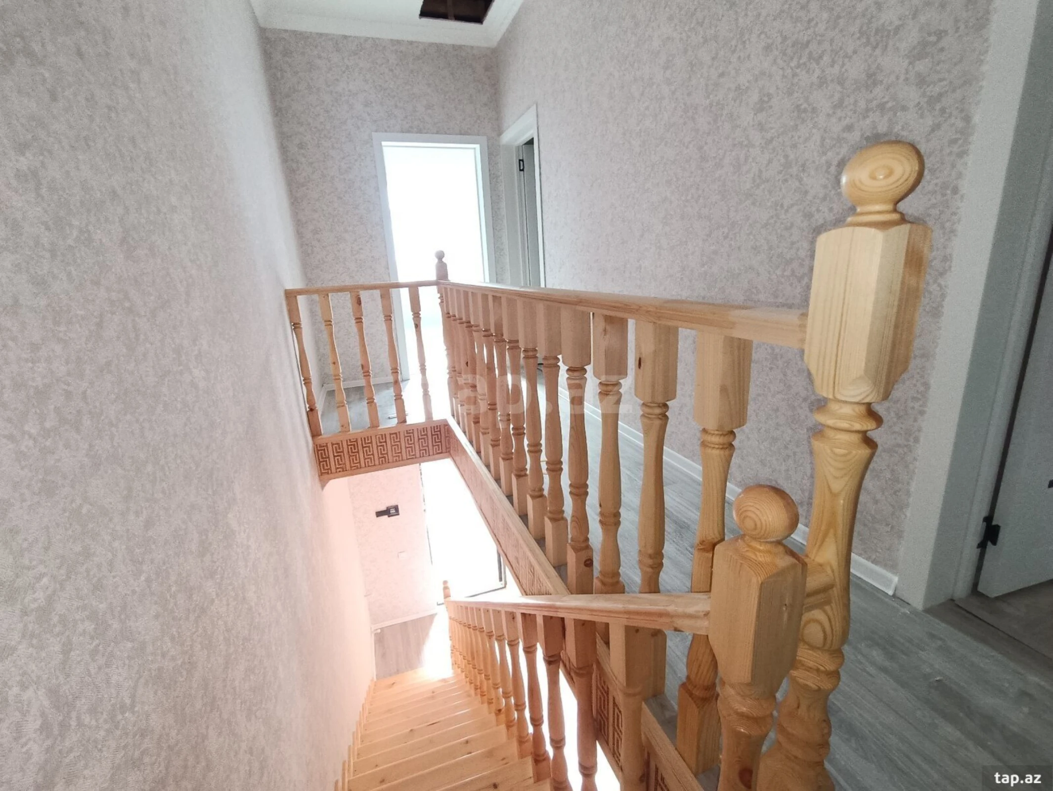 Satılır 4 otaqlı həyət evi