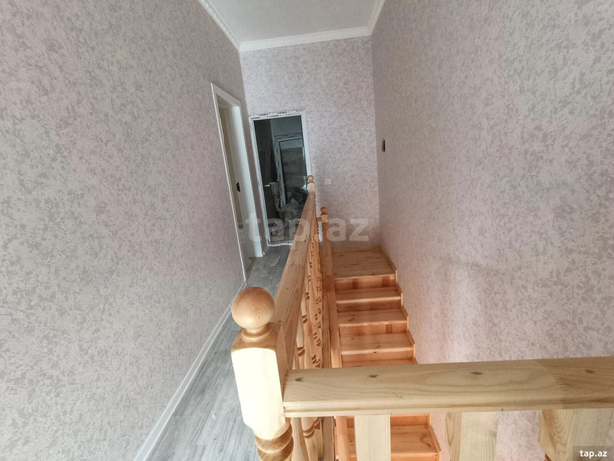 Satılır 4 otaqlı həyət evi