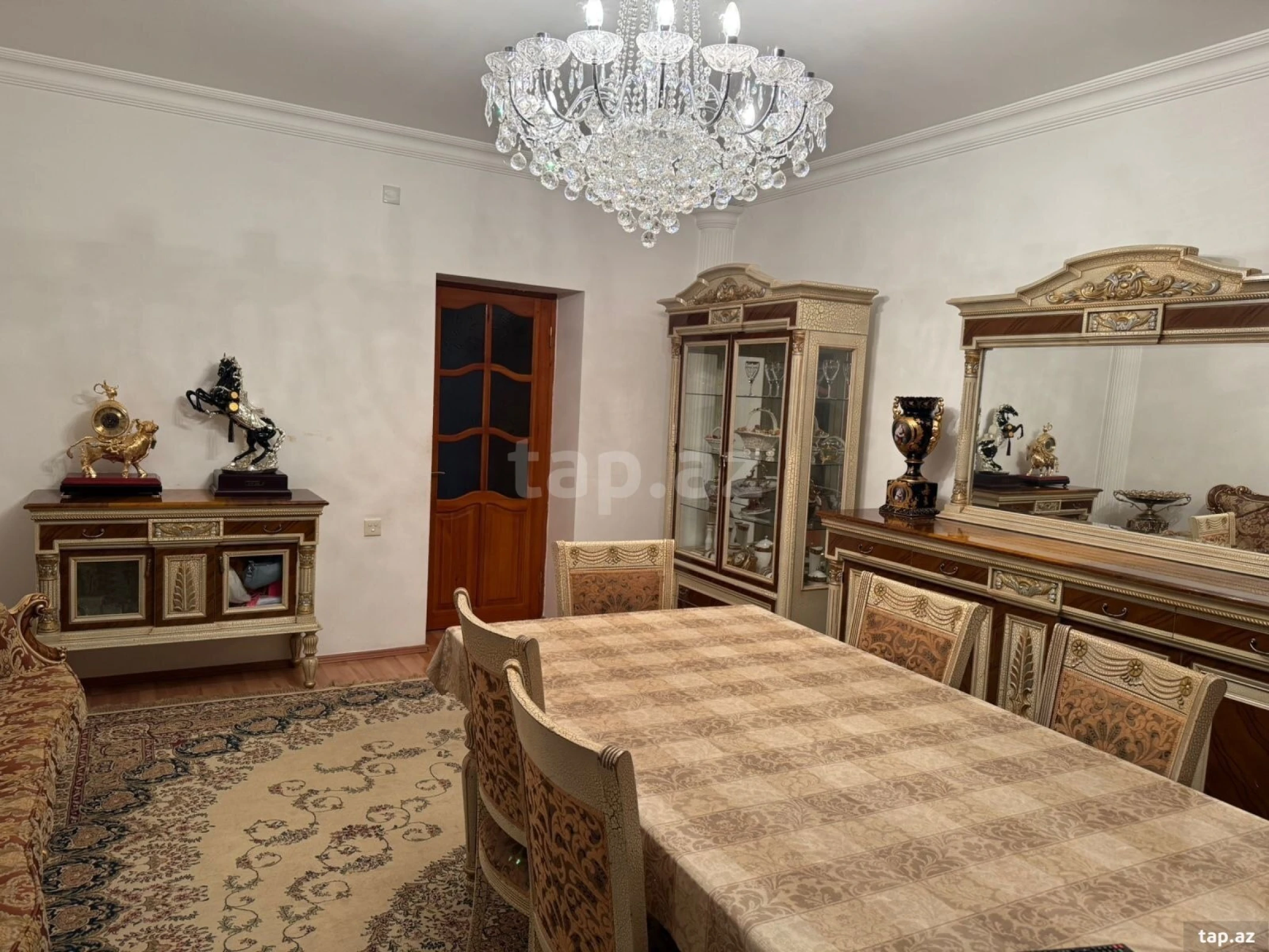 Satılır 3 otaqlı yeni tikili 110 m²