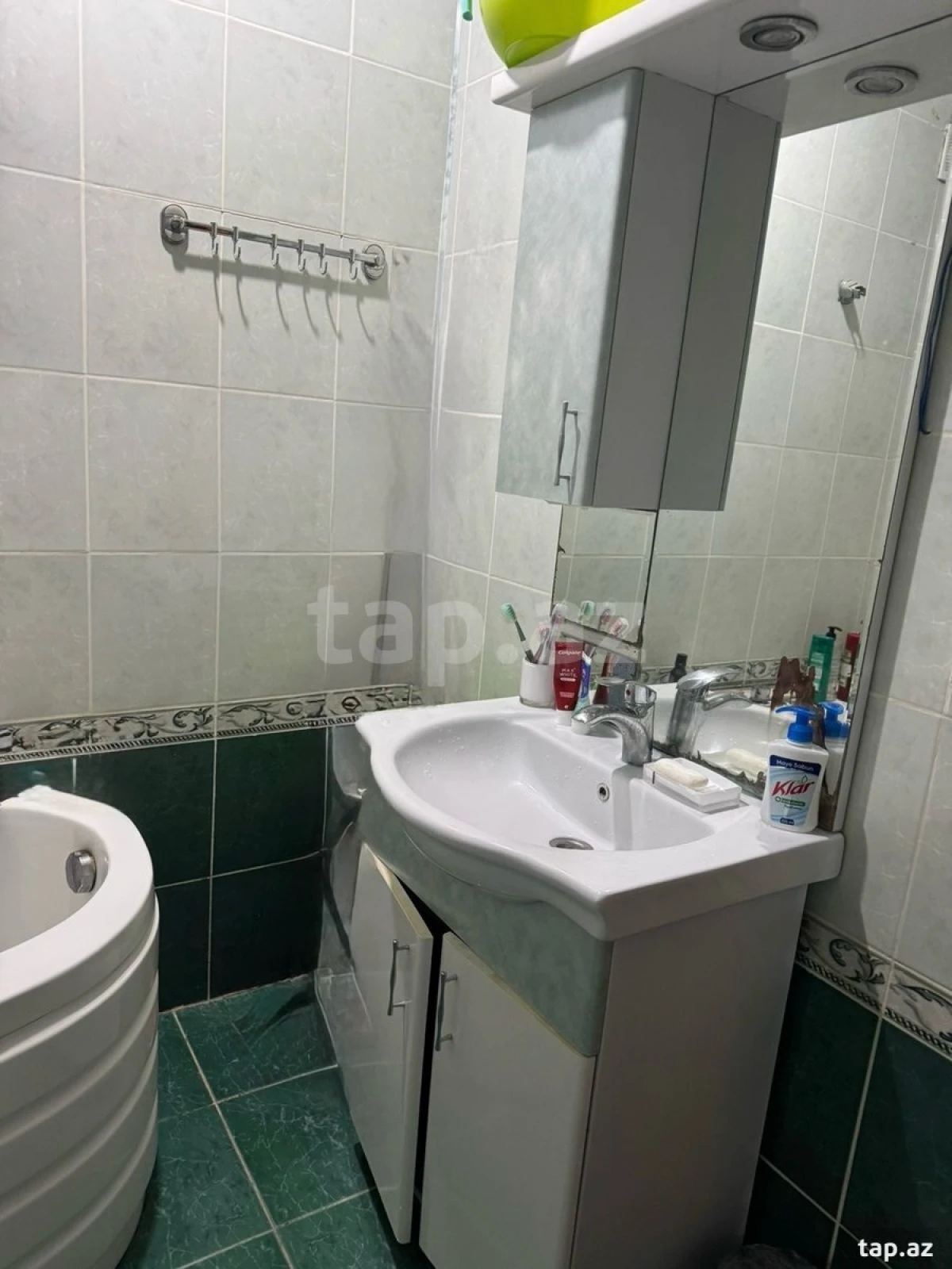 Satılır 3 otaqlı yeni tikili 110 m²