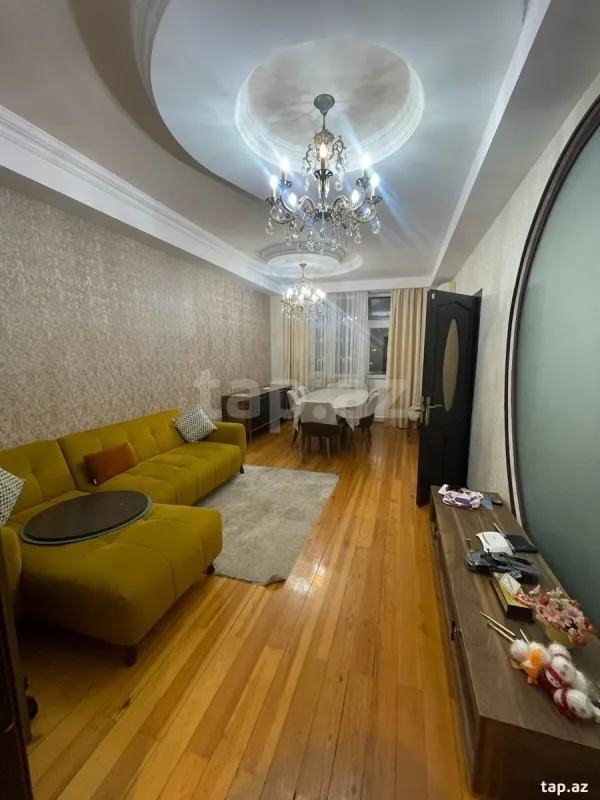Satılır 3 otaqlı yeni tikili 90 m²