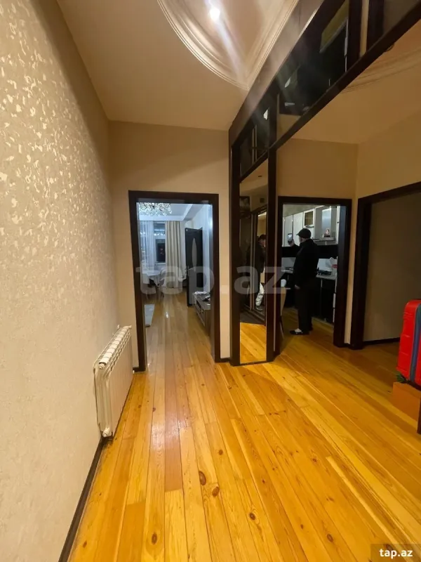 Satılır 3 otaqlı yeni tikili 90 m²