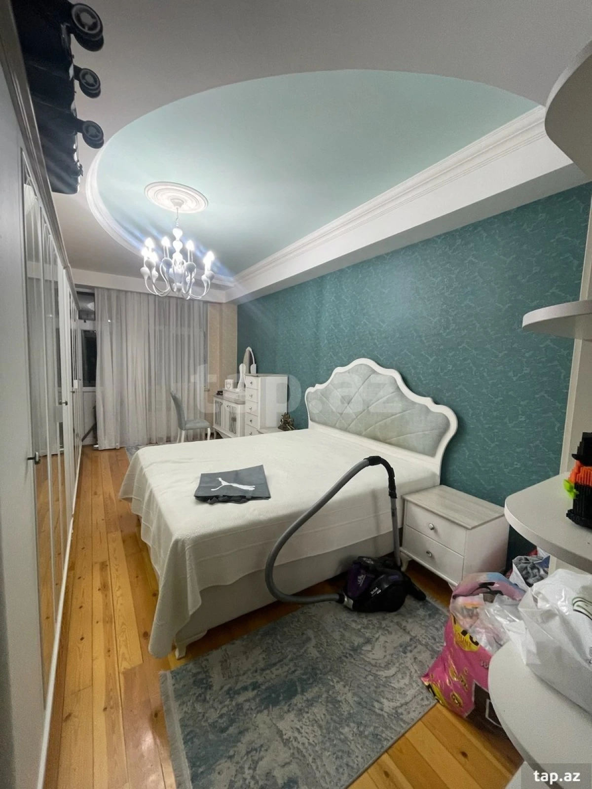 Satılır 3 otaqlı yeni tikili 90 m²