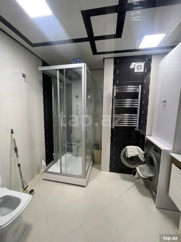 Satılır 3 otaqlı yeni tikili 90 m²