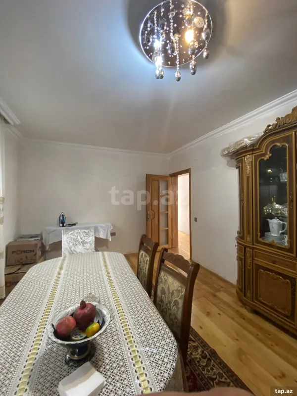 Satılır 3 otaqlı həyət evi