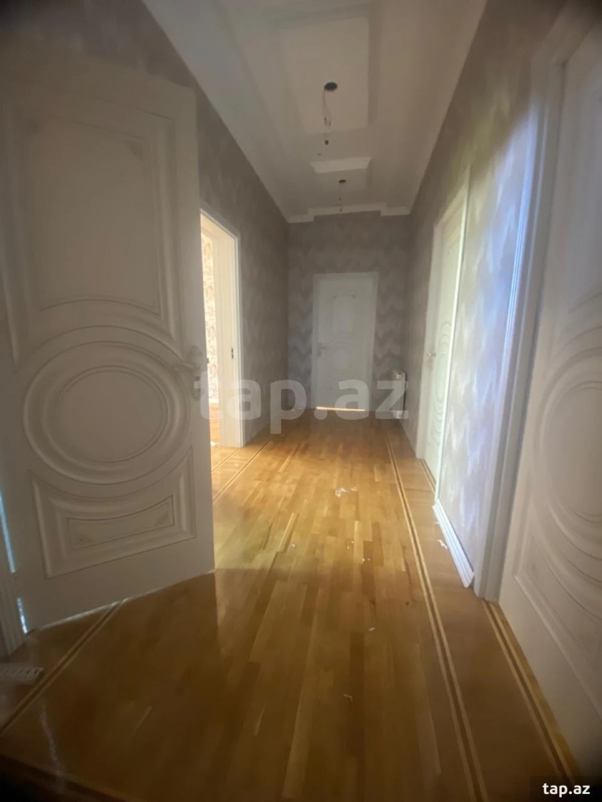 Satılır 4 otaqlı həyət evi 225 m²