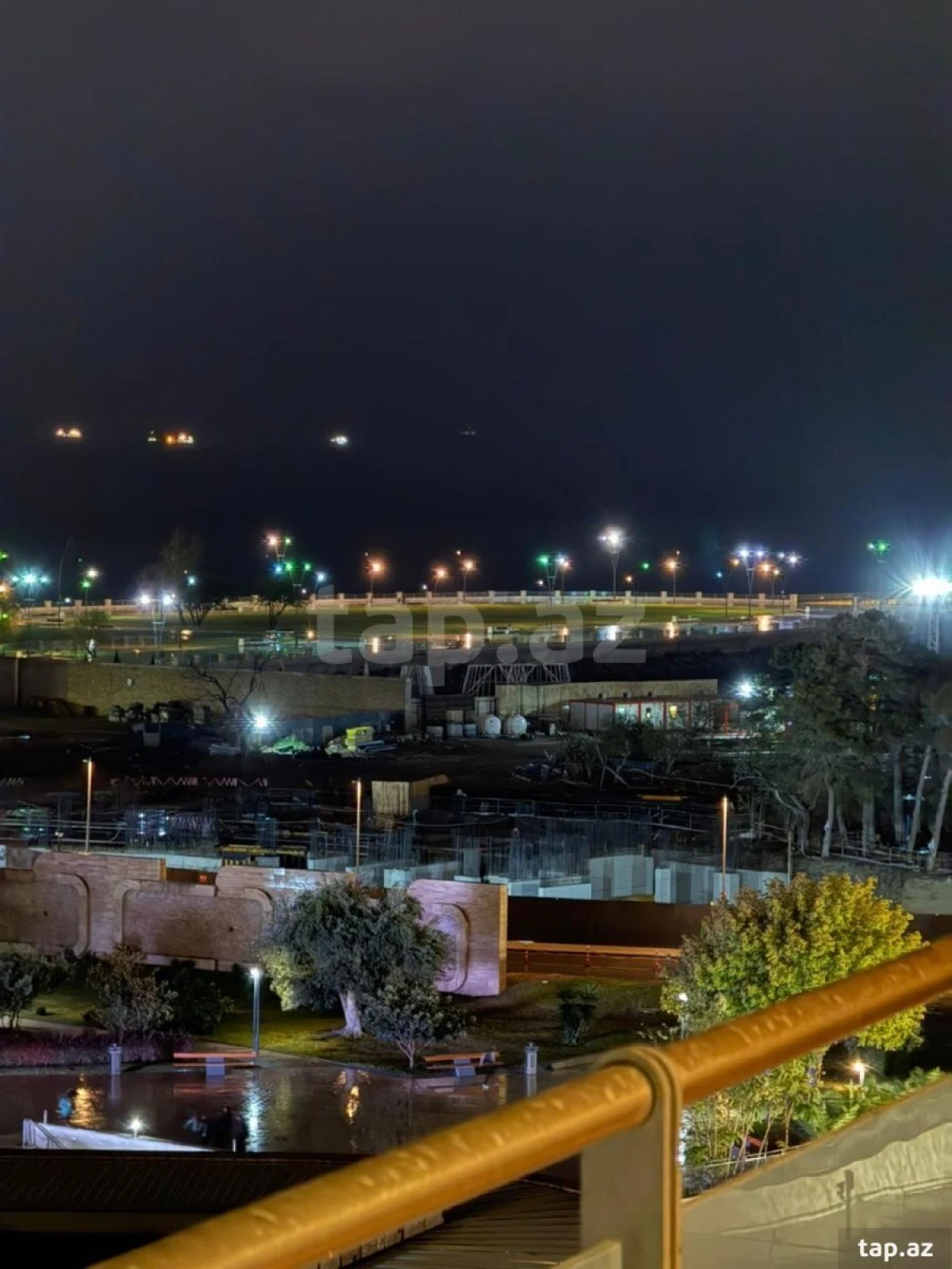 Kirayə verilir 2 otaqlı yeni tikili 95 m²