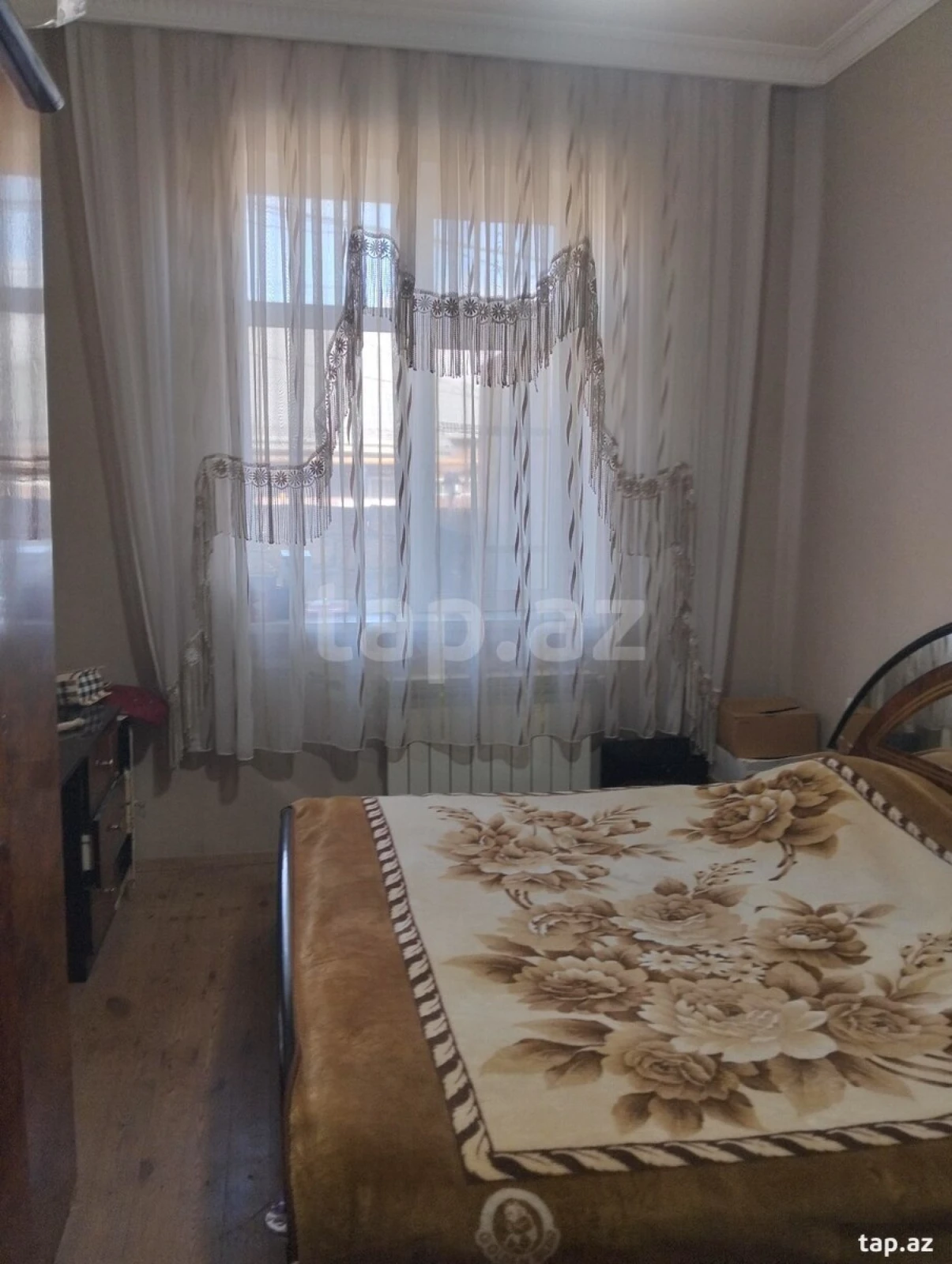 Satılır 4 otaqlı həyət evi