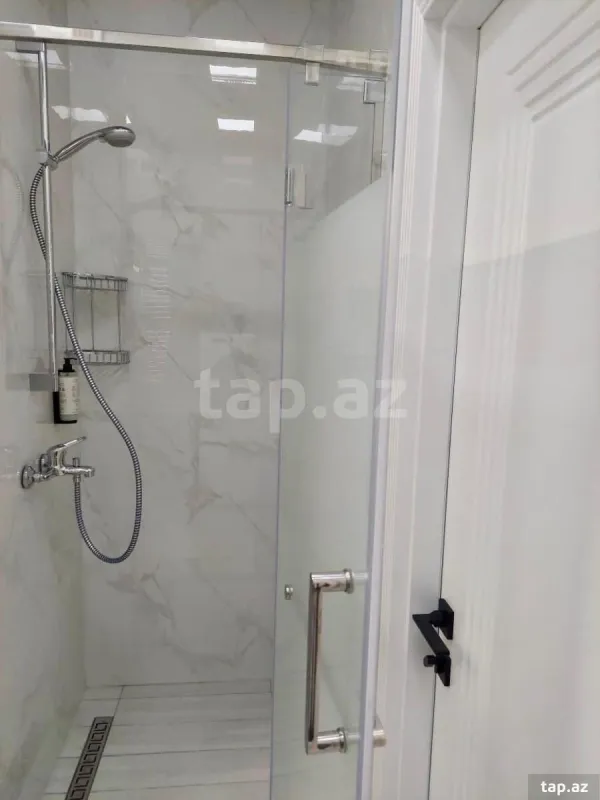 Kirayə verilir 2 otaqlı yeni tikili 55 m²