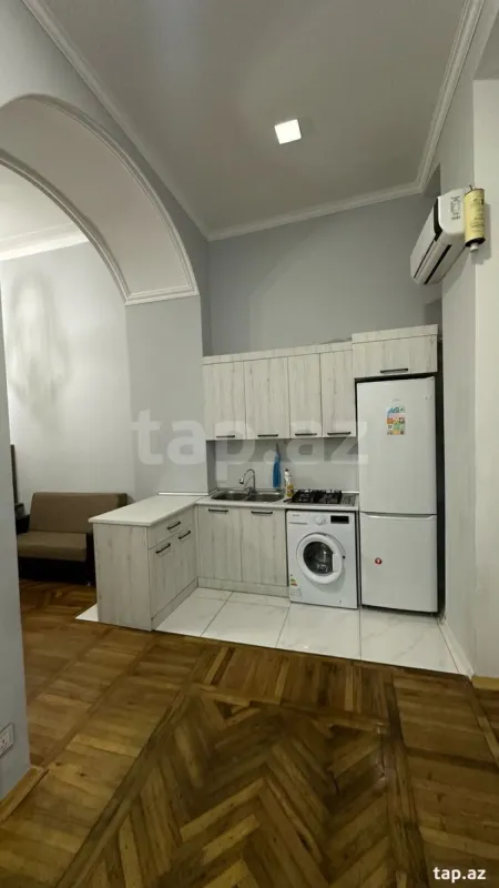 Kirayə verilir 1 otaqlı mənzil 40 m²