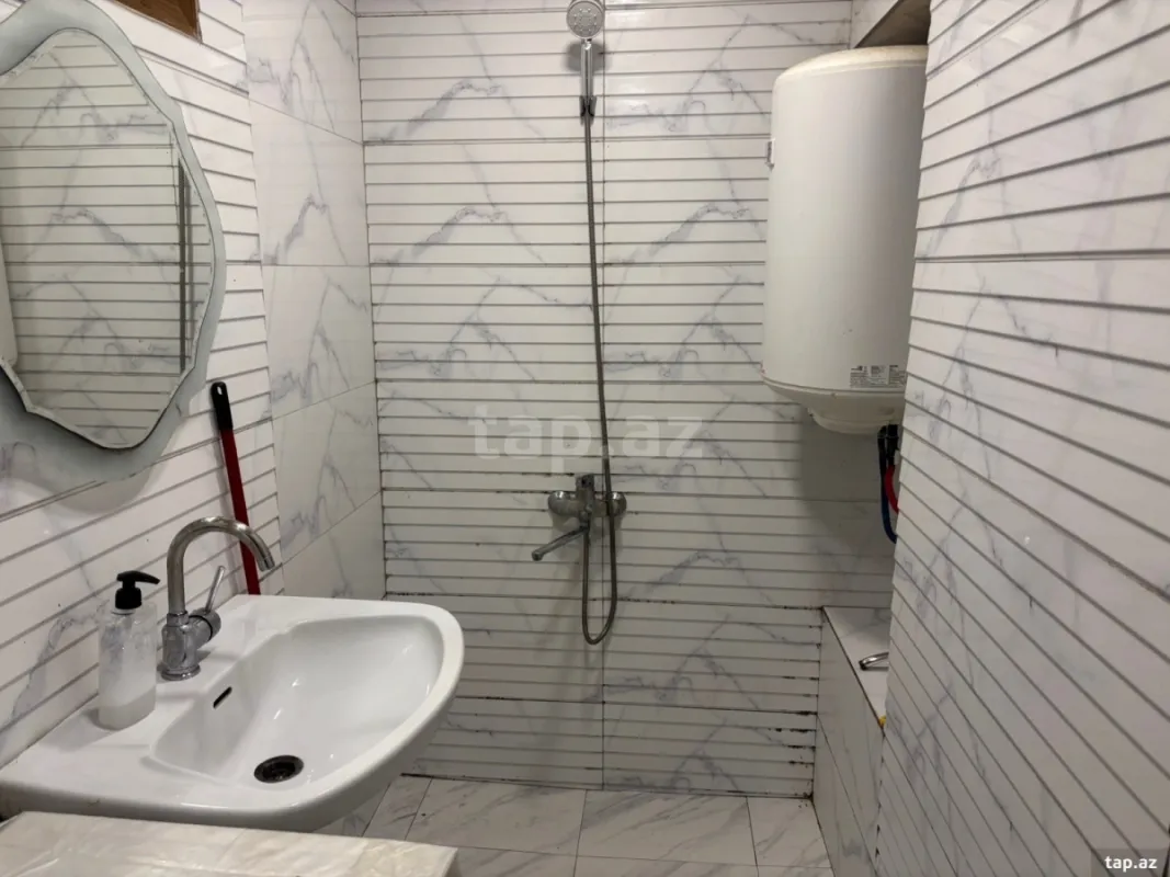 Kirayə verilir 4 otaqlı mənzil 90 m²