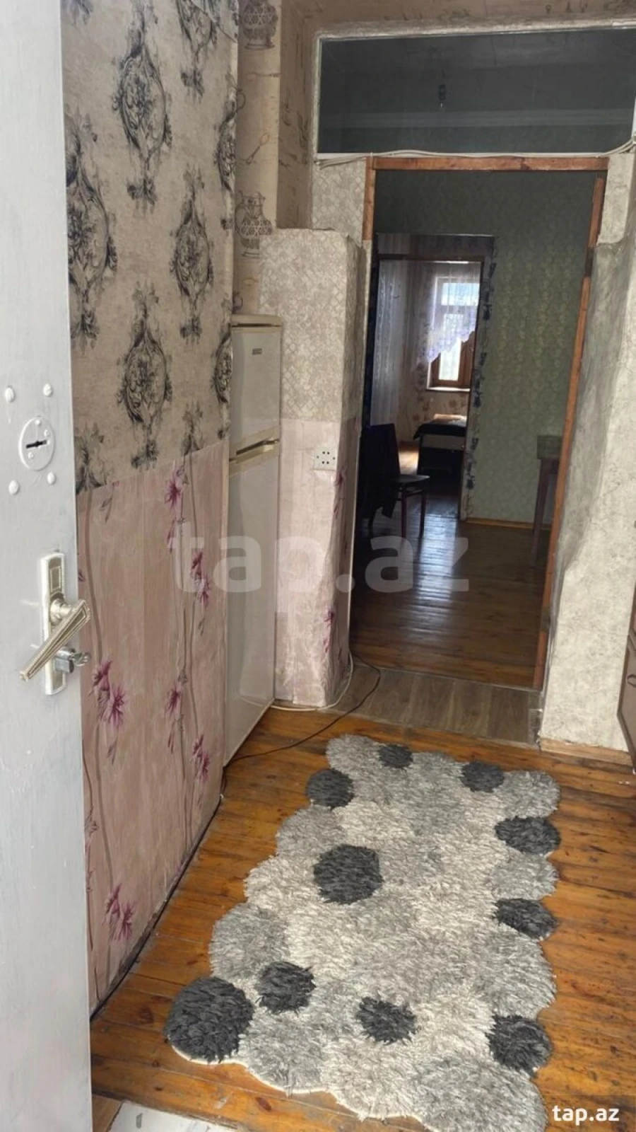 Satılır 4 otaqlı mənzil 80 m²