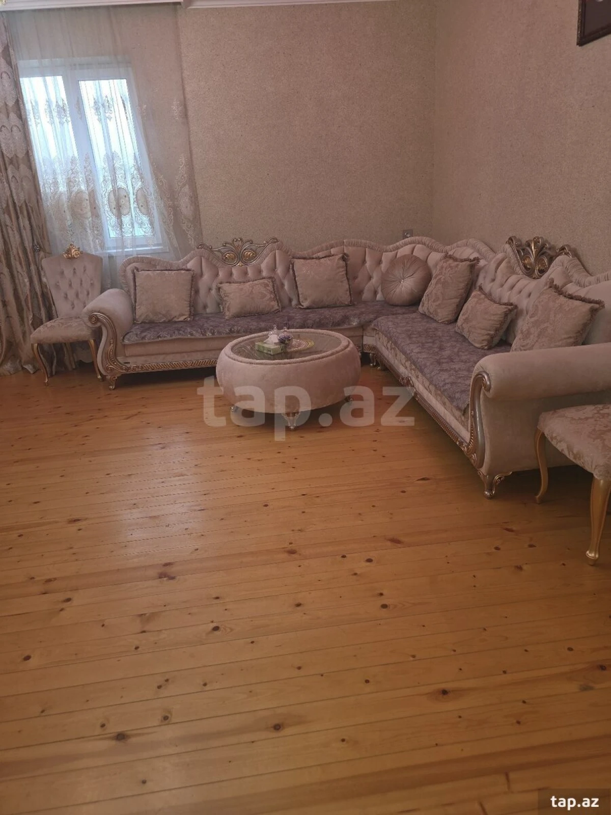 Satılır 4 otaqlı həyət evi