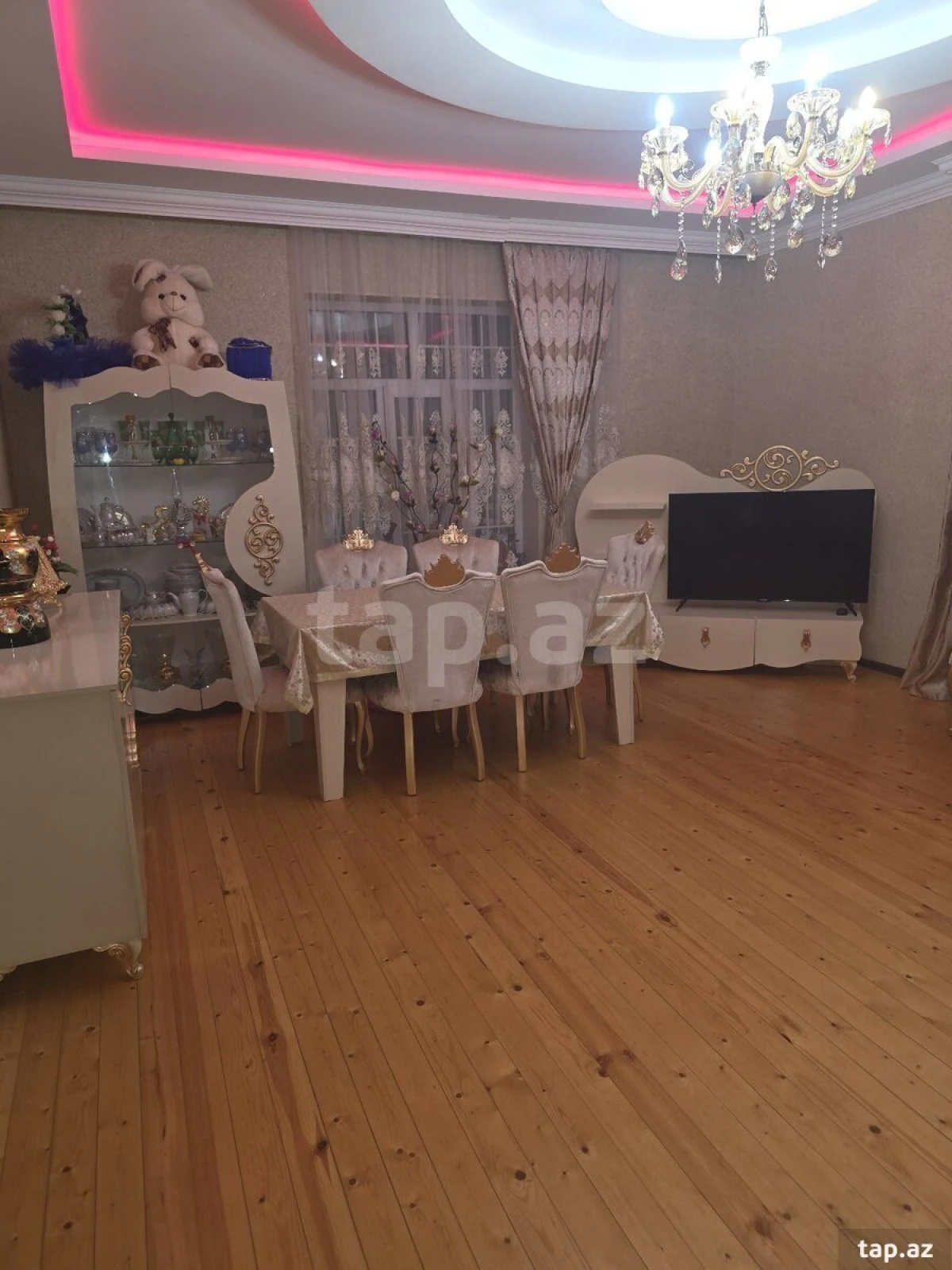 Satılır 4 otaqlı həyət evi