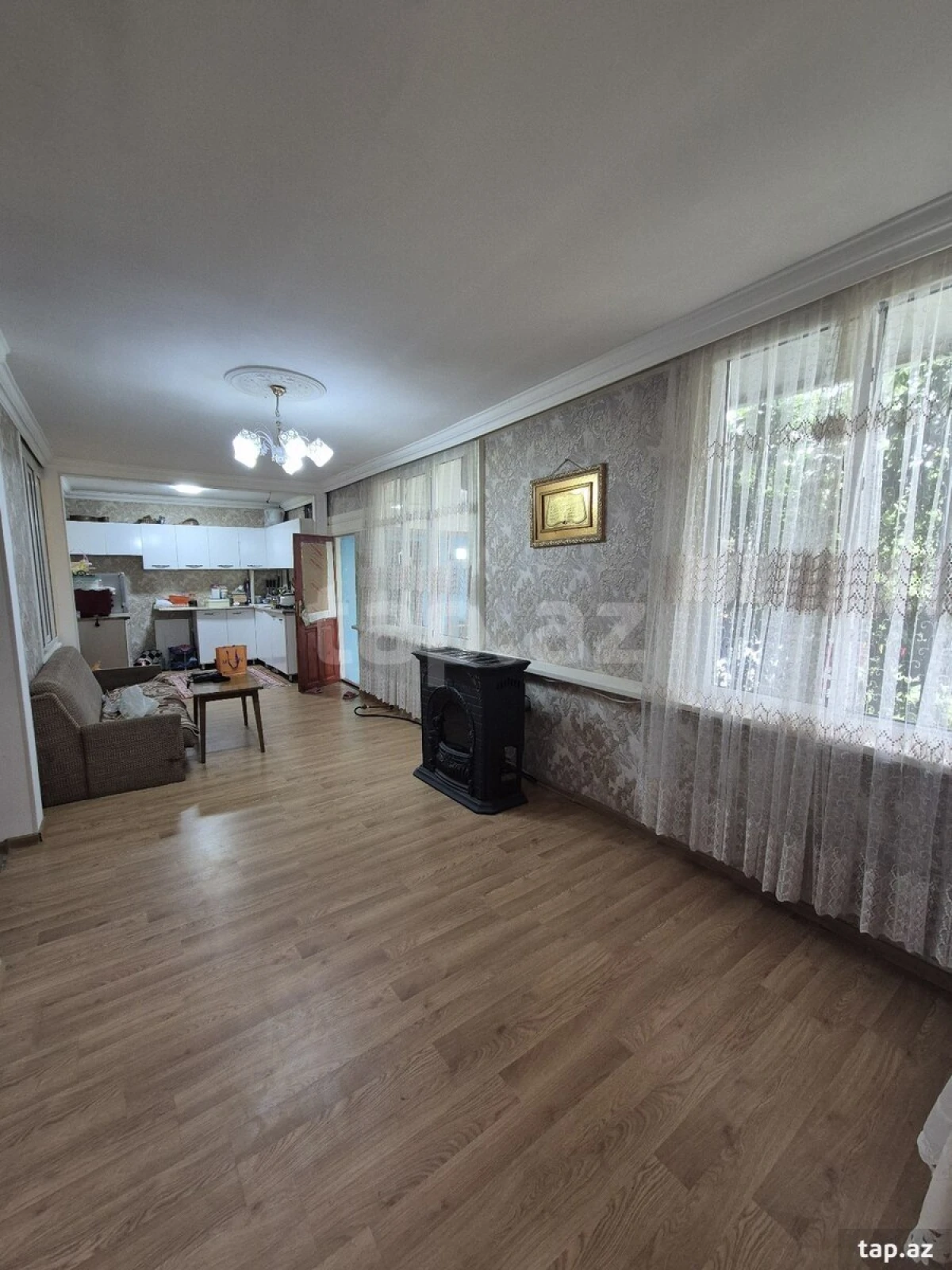 Satılır 4 otaqlı həyət evi