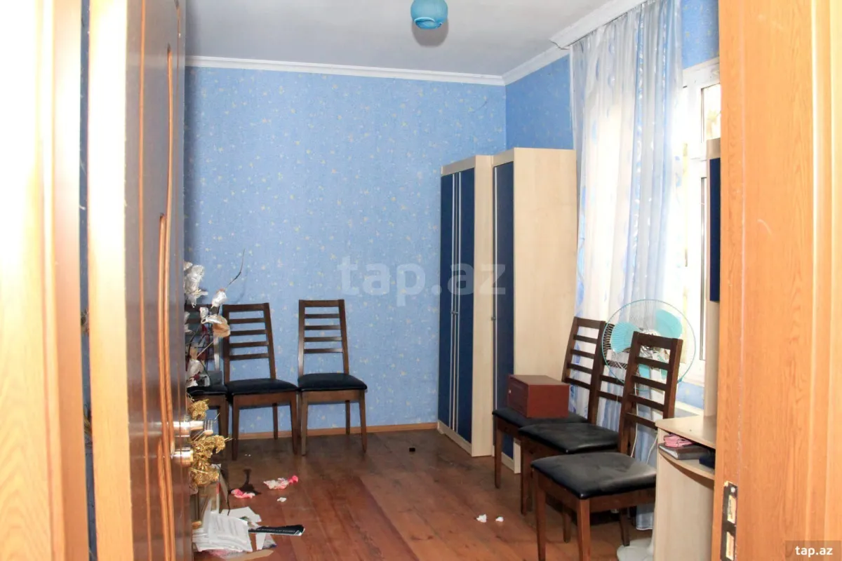 Satılır 6 otaqlı həyət evi