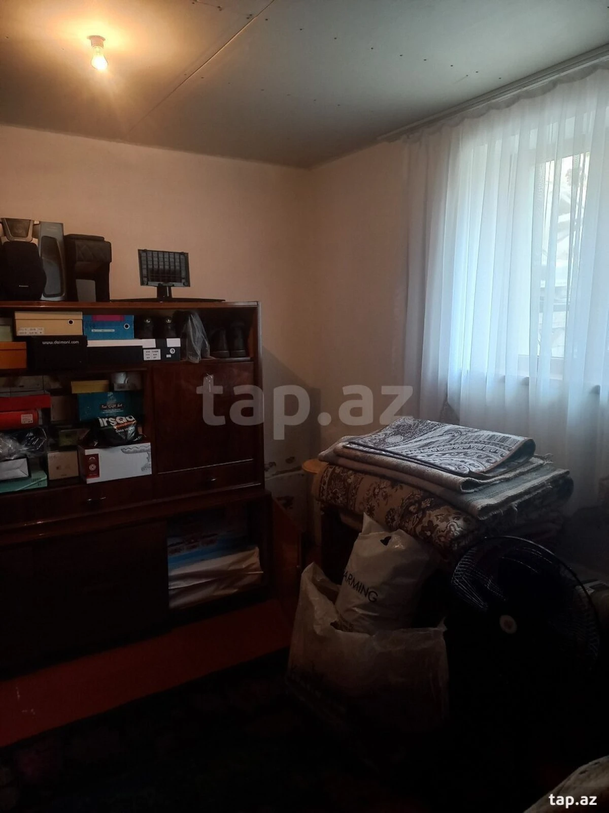 Satılır 8 otaqlı həyət evi 140 m²