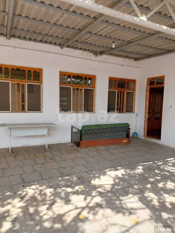 Satılır 3 otaqlı həyət evi 80 m²