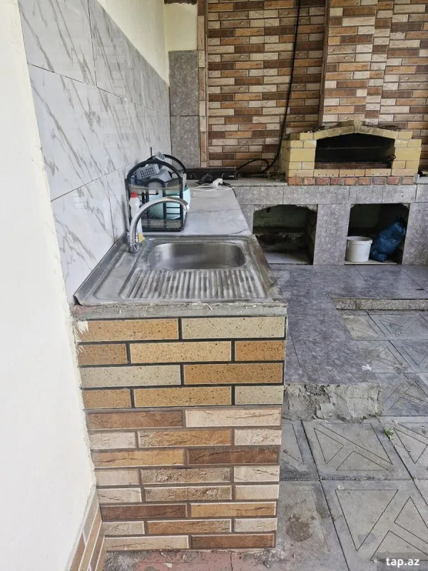 Satılır 3 otaqlı həyət evi