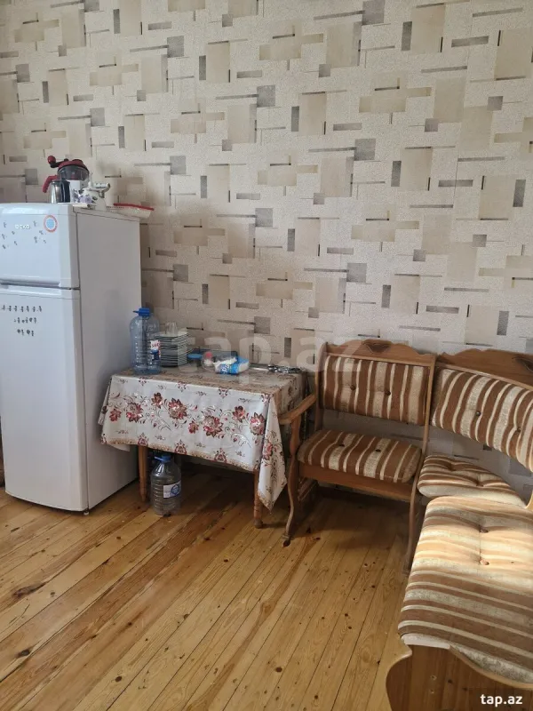 Satılır 3 otaqlı həyət evi