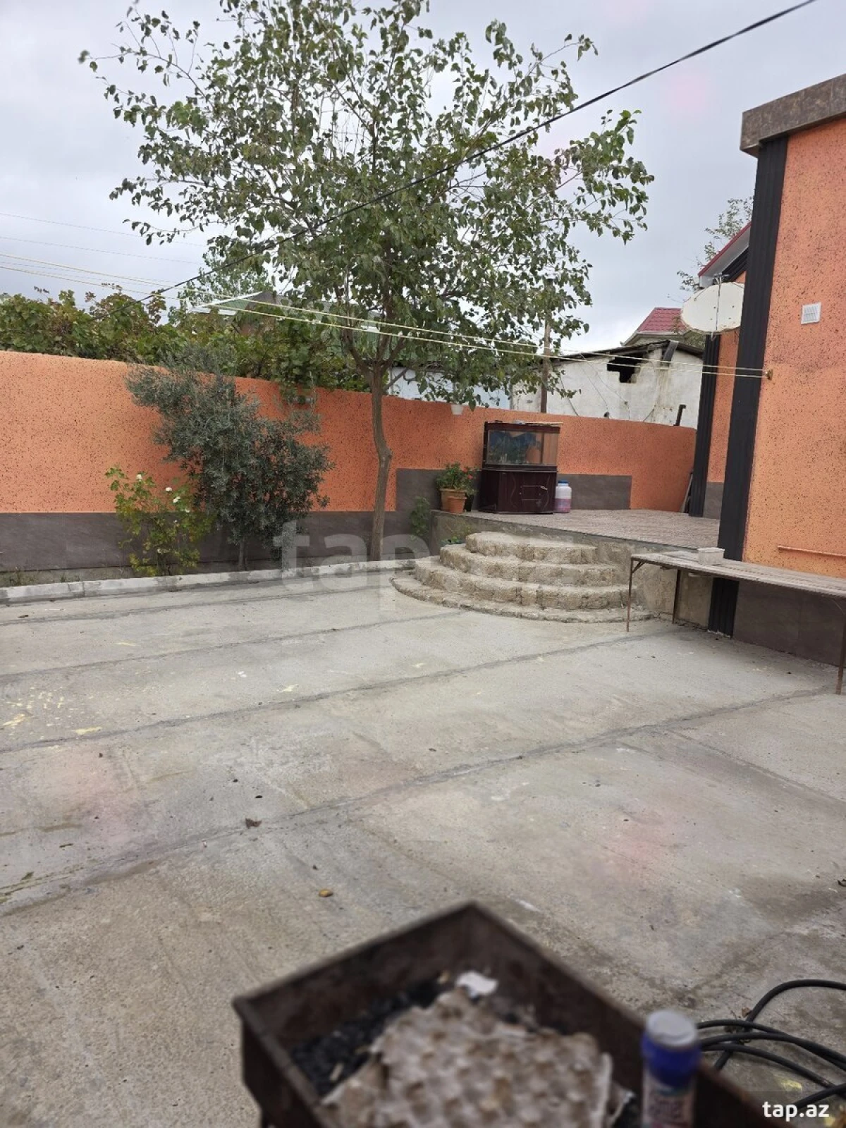 Satılır 3 otaqlı həyət evi 140 m²