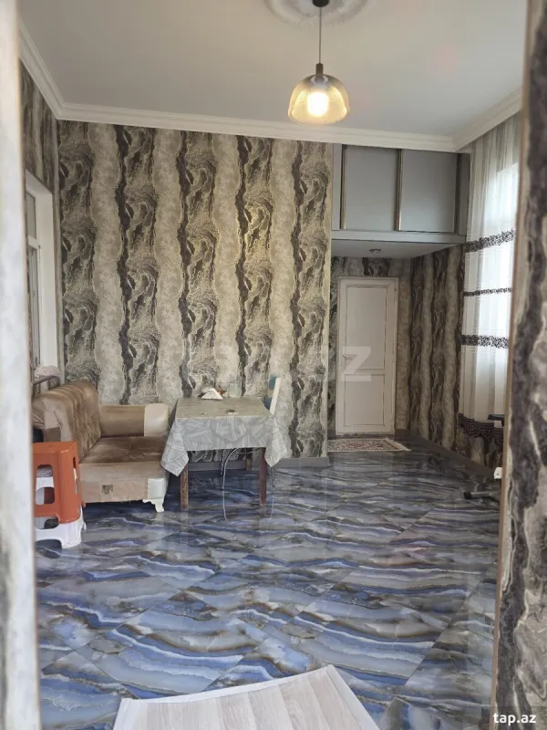 Satılır 3 otaqlı həyət evi 140 m²