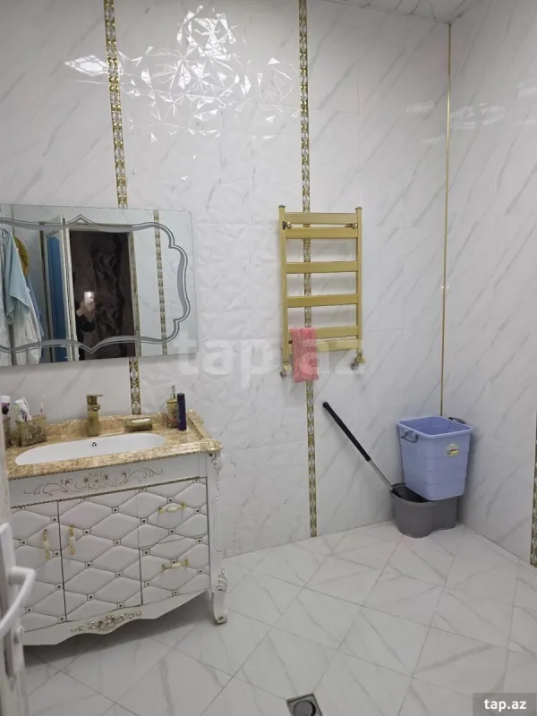 Satılır 3 otaqlı həyət evi 140 m²