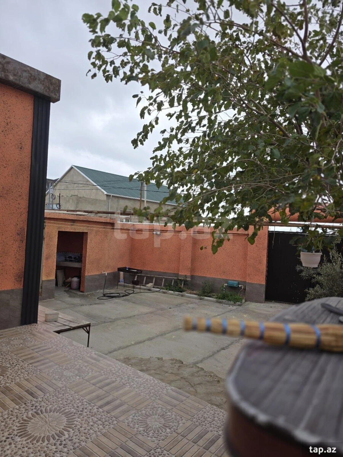 Satılır 3 otaqlı həyət evi 140 m²