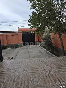 Satılır 3 otaqlı həyət evi 140 m²