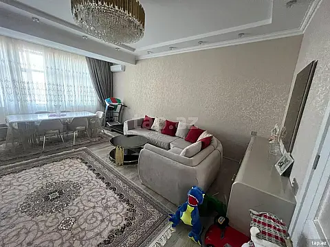 Satılır 3 otaqlı yeni tikili 115 m²