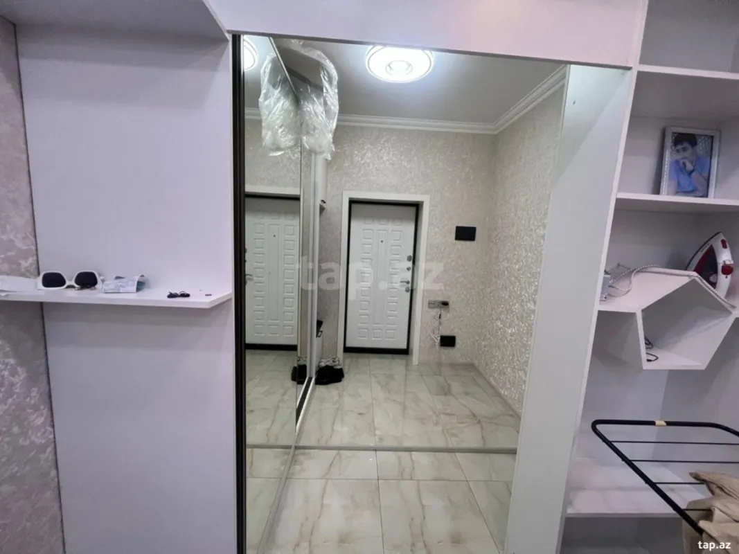 Satılır 3 otaqlı yeni tikili 115 m²
