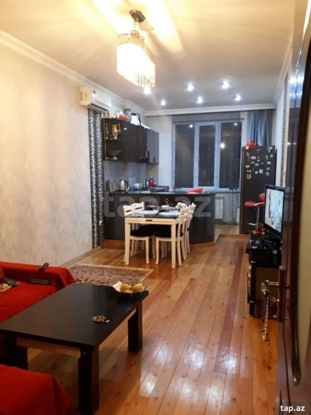 Kirayə verilir 2 otaqlı yeni tikili 75 m²