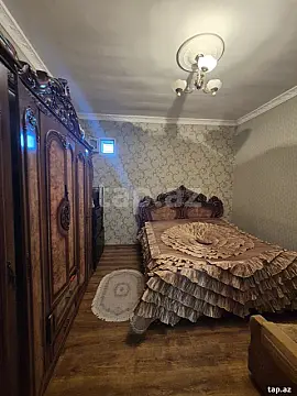 Satılır 4 otaqlı həyət evi