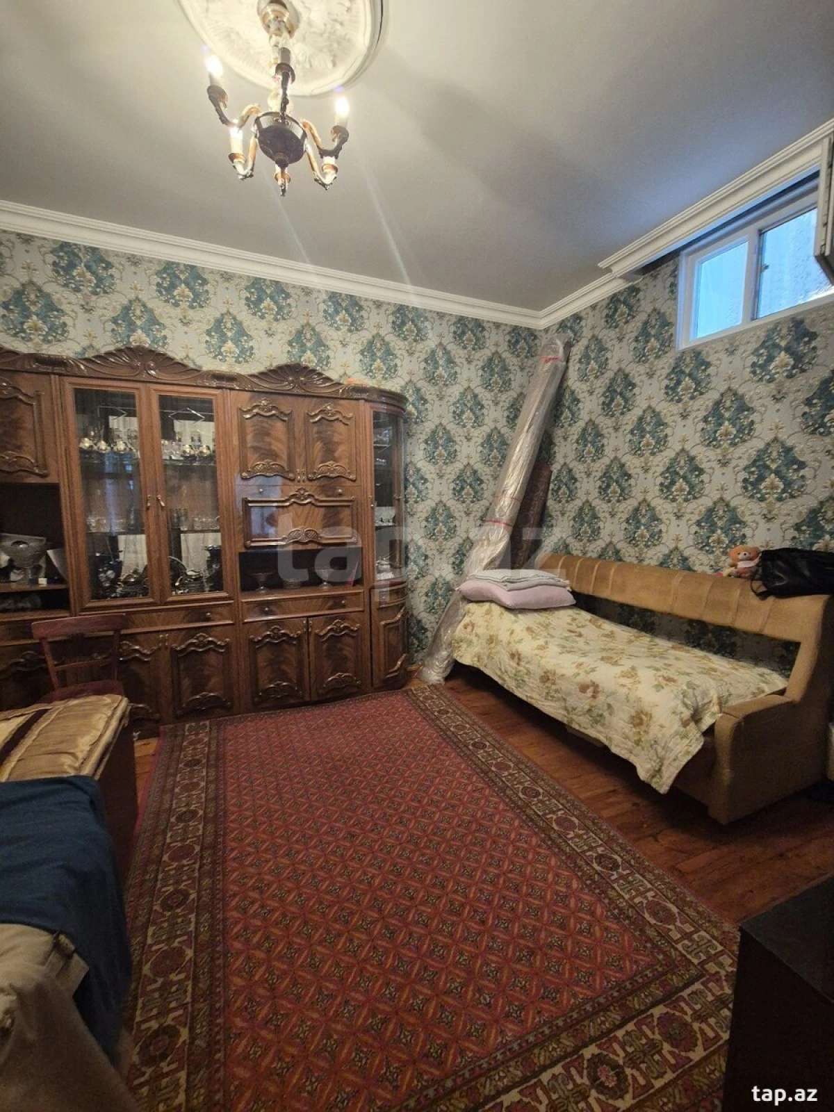 Satılır 4 otaqlı həyət evi