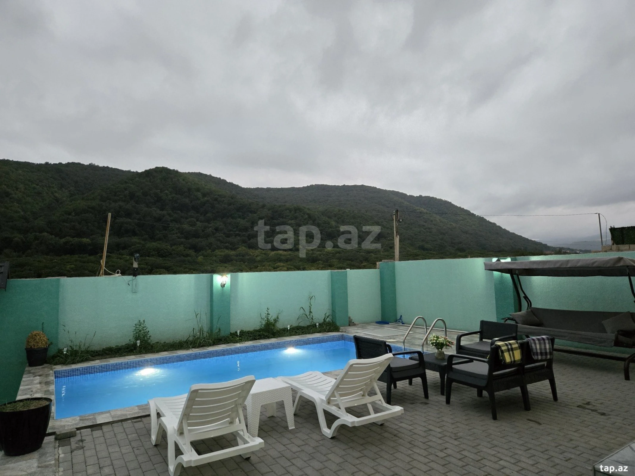 Kirayə verilir 3 otaqlı həyət evi