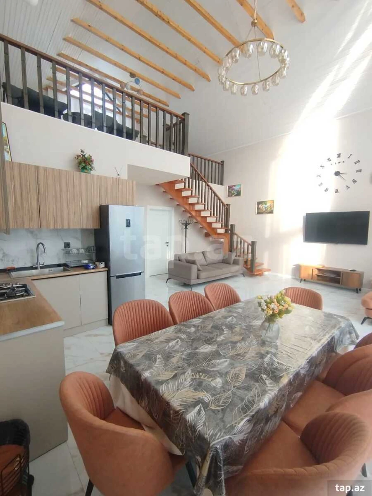 Kirayə verilir 3 otaqlı həyət evi