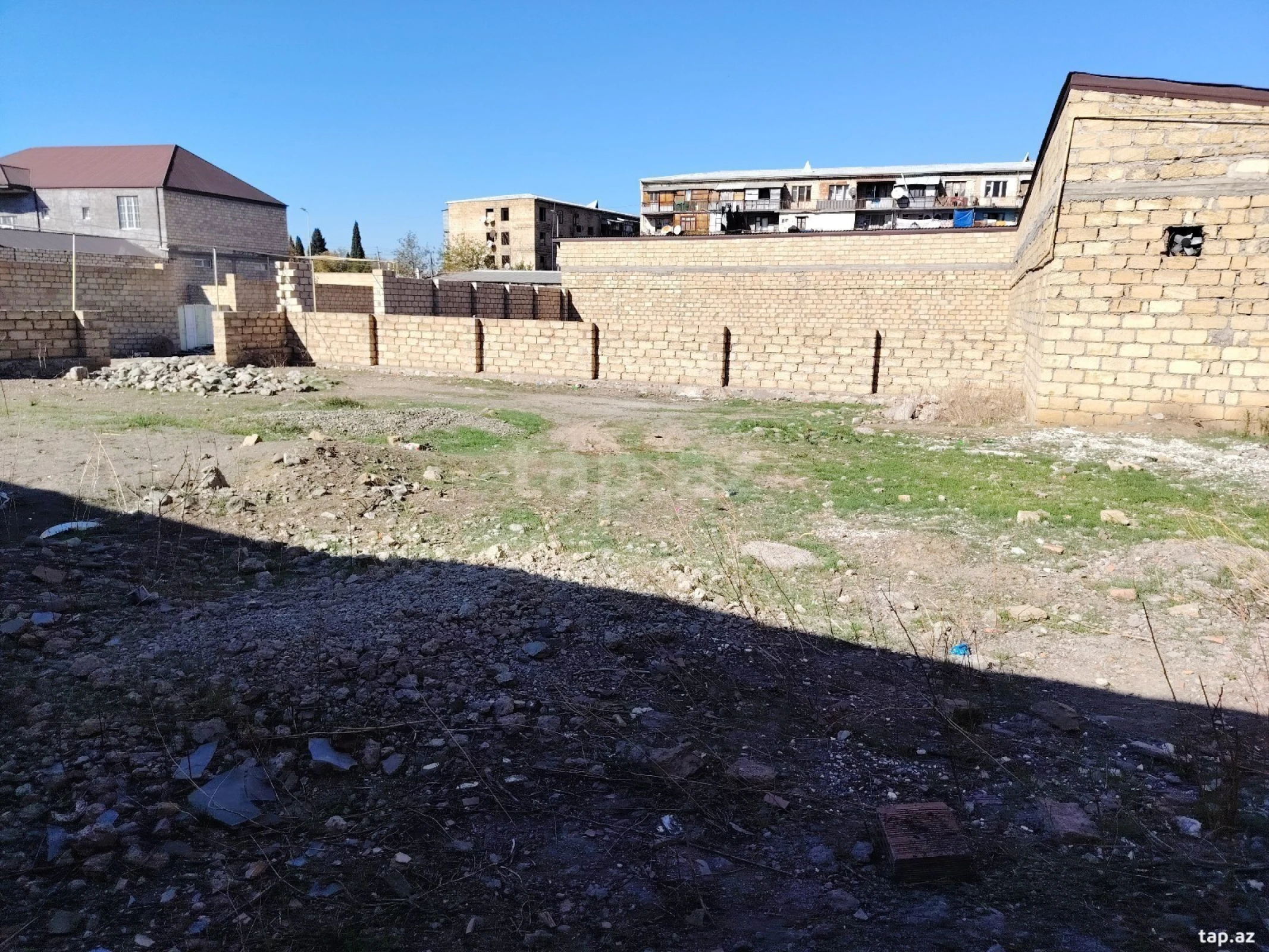 Satılır torpaq sahəsi