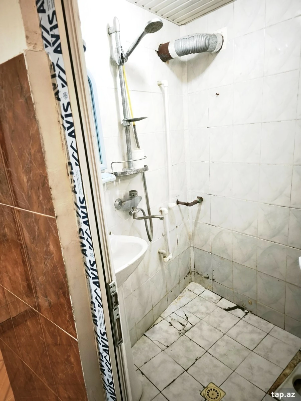 Kirayə verilir 2 otaqlı həyət evi