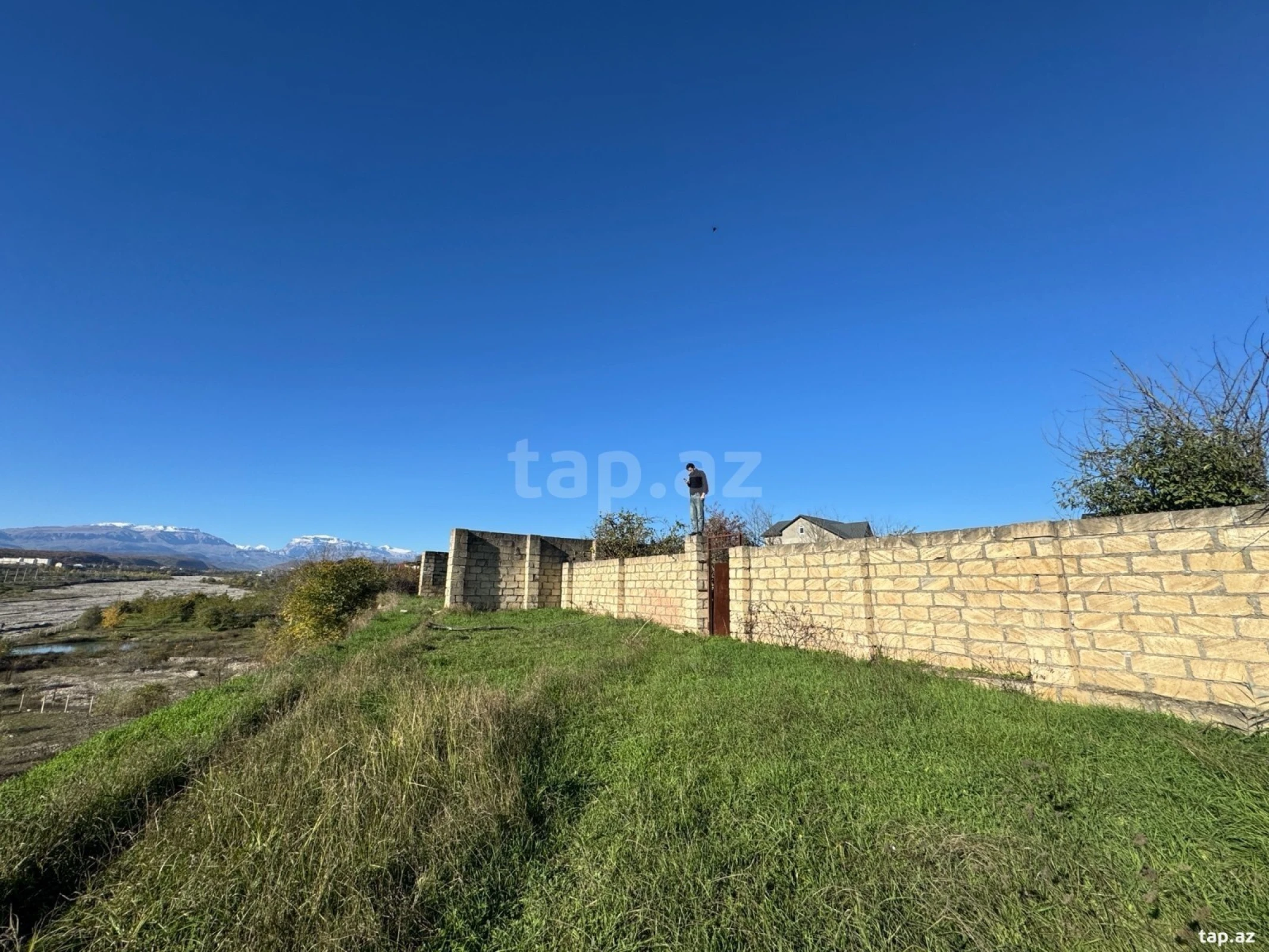 Satılır torpaq sahəsi