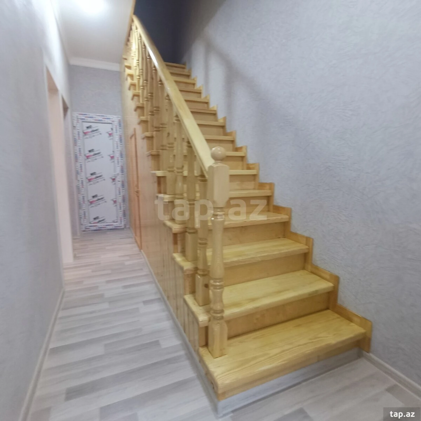 Satılır 4 otaqlı həyət evi