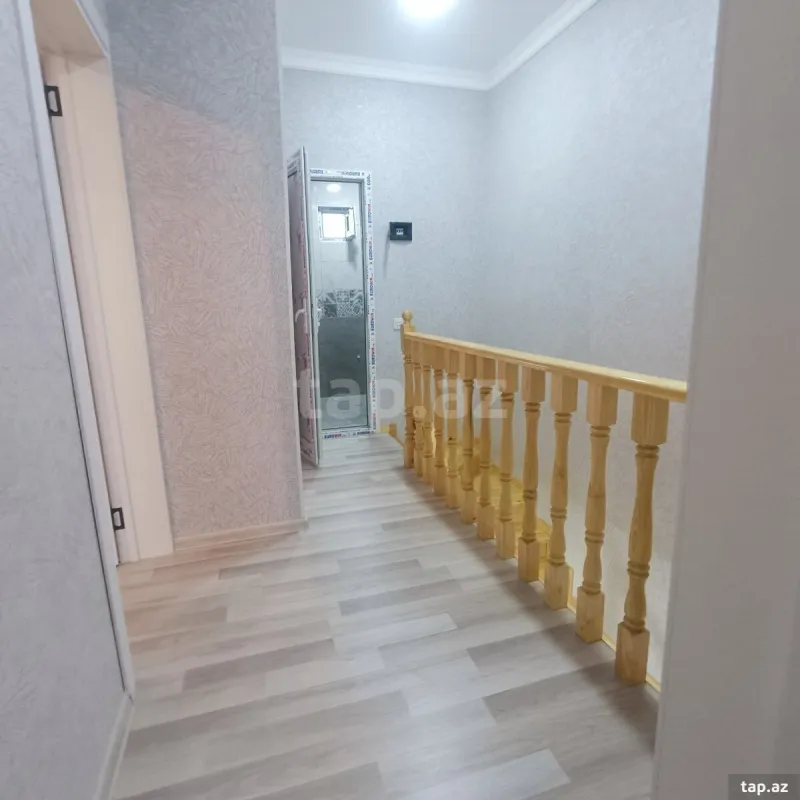 Satılır 4 otaqlı həyət evi