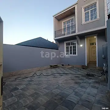 Satılır 4 otaqlı həyət evi