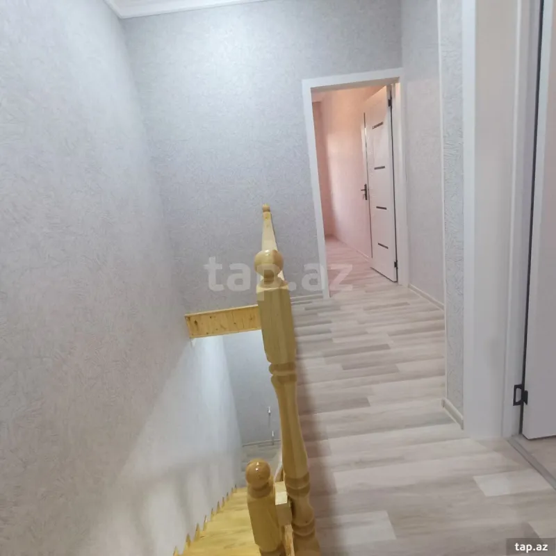 Satılır 4 otaqlı həyət evi